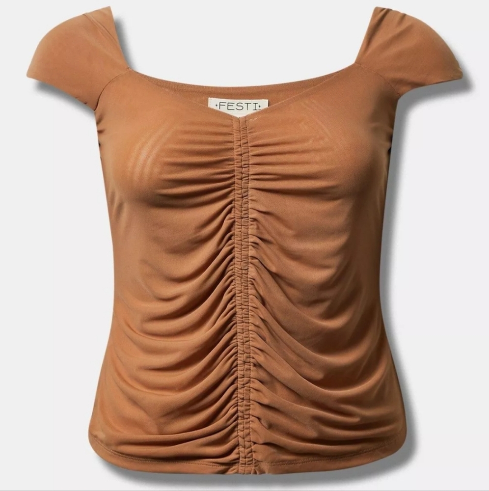 Festi Women's Ruched Short Sleeve Top - Caramel